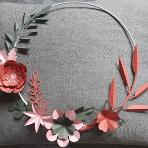 Kit couronne de fleurs rose en papier PliPapierCiseaux - idée décoration