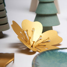 Charger l&#39;image dans la galerie, Kit fleurs cerise en papier pailleté doré PliPapierCiseaux - idée décoration